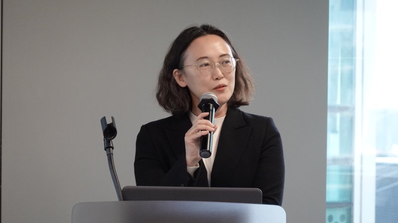 온라인광고분쟁조정위원회 강원영 사무국장이 발표하고 있다. *재판매 및 DB 금지