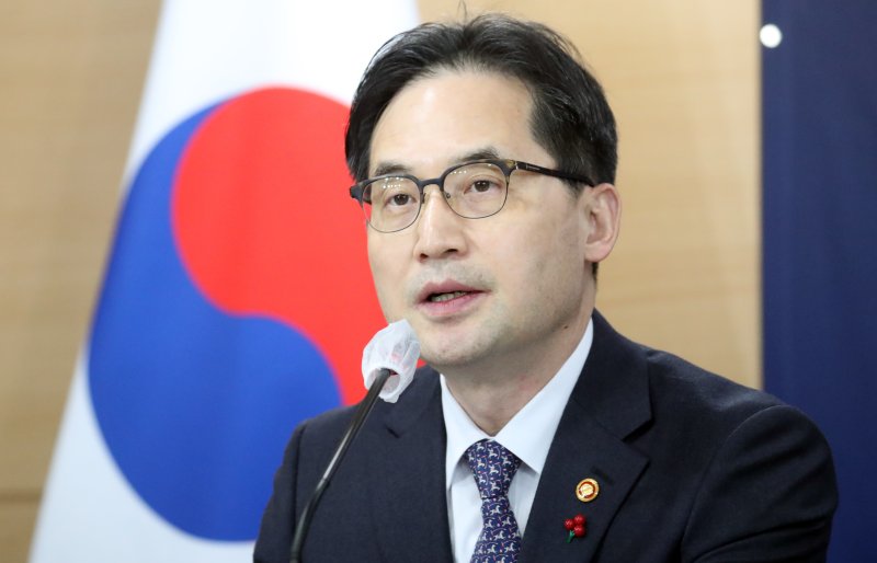 한기정 공정거래위원장이 26일 오후 서울 종로구 세종대로 정부서울청사에서 2023년 업무계획보고 브리핑을 하고 있다. 2023.1.26/뉴스1 ⓒ News1 김명섭 기자