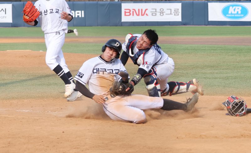 '대구 더비' 경북·대구고 4강 확정… 부산고도 안방 첫 승전 [제10회 전국명문고야구열전]