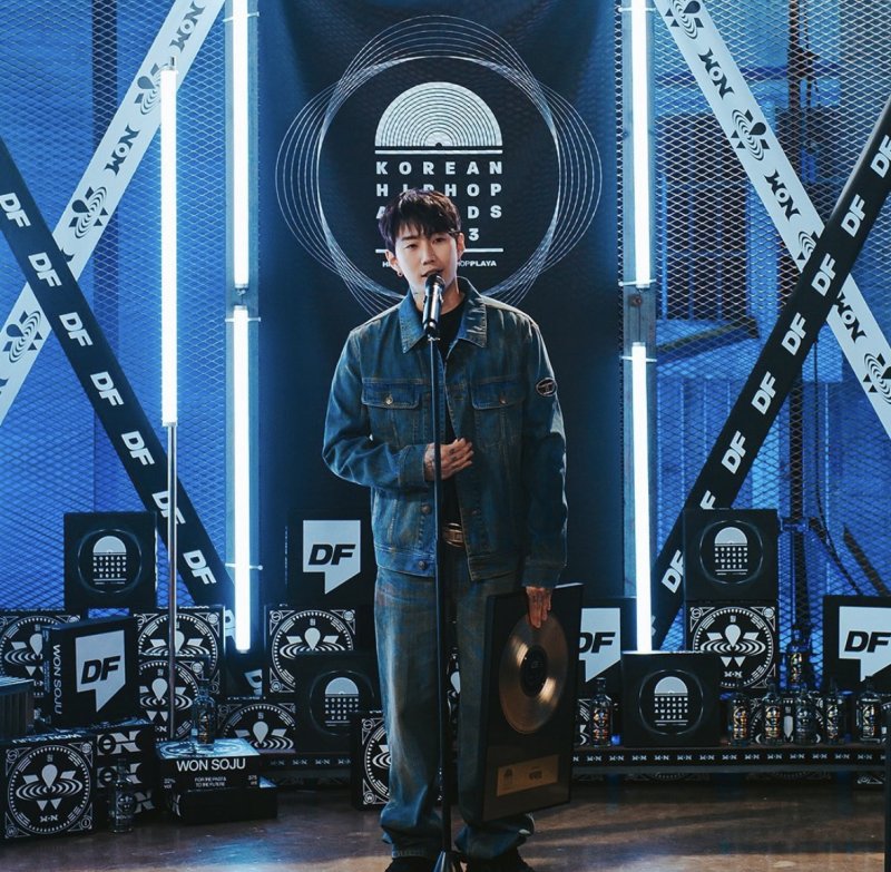 박재범, '한국 힙합 어워즈' 올해의 아티스트…바밍타이거 2관왕