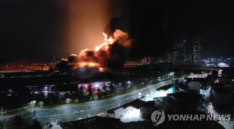 한국타이어 공장 소방대응 '최고' 3단계…KTX 정상 운행 재개