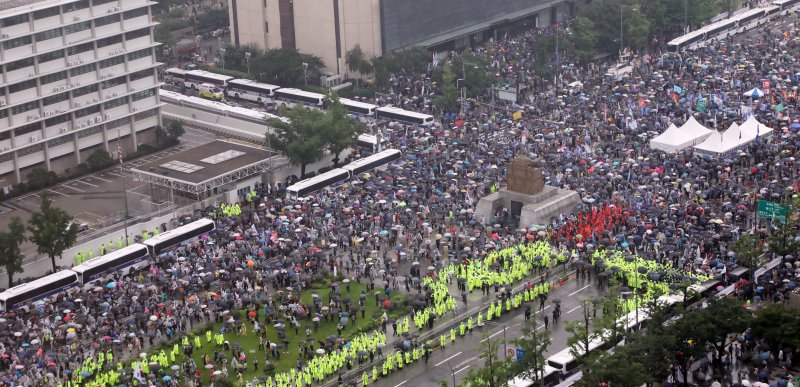 2020년 8월15일 보수단체 회원들이 서울 종로구 광화문광장에서 집회를 여는 모습. ⓒ News1 김명섭 기자 /사진=뉴스1