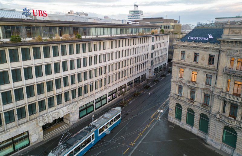 스위스 취리히에 위치한 UBS 본사(왼쪽 건물).로이터연합뉴스