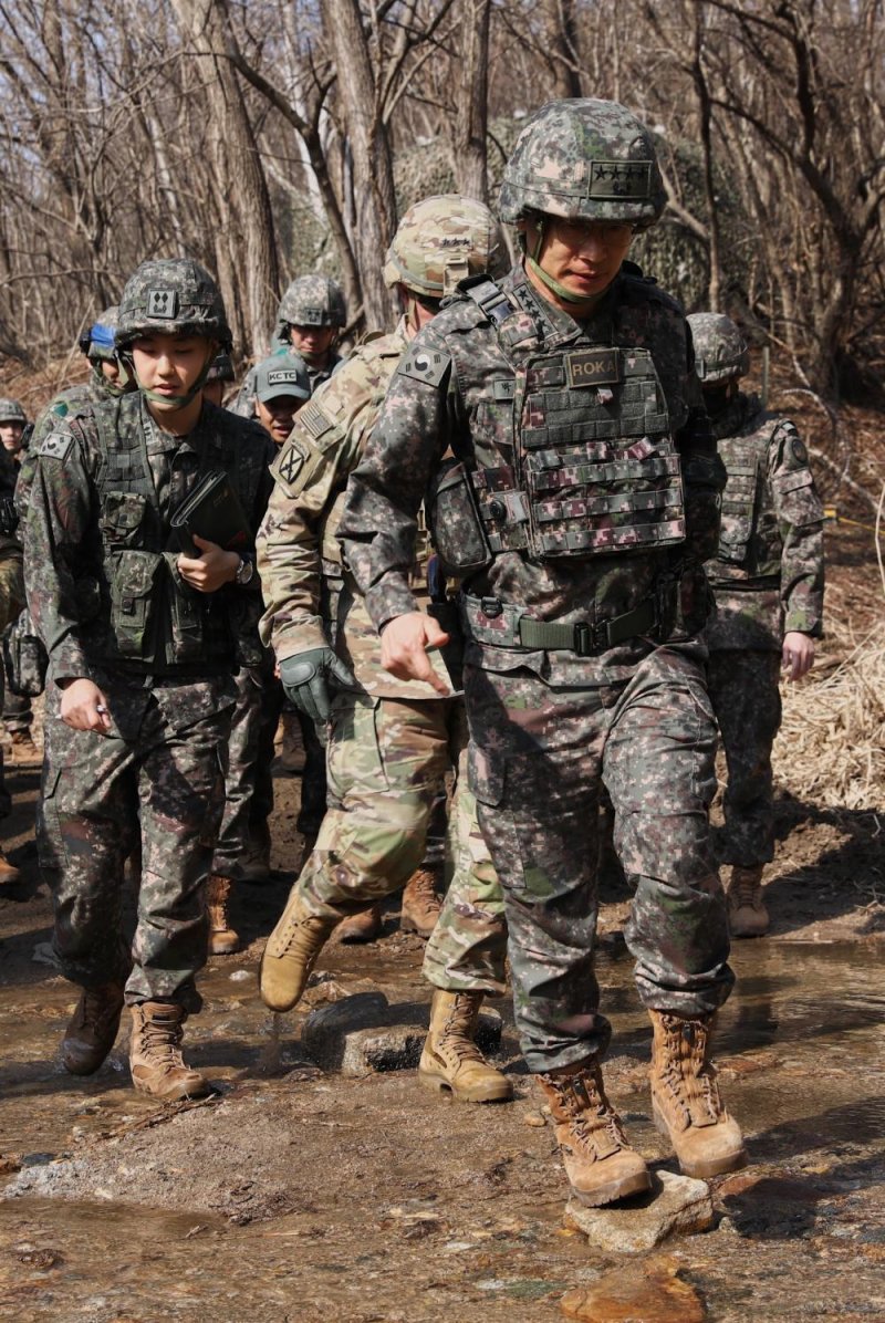 박정환 육군총장, 미8군사령관과 한미연합 KCTC 현장 지도 - 파이낸셜뉴스
