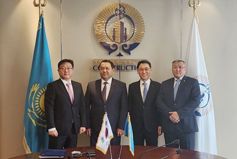 두산에너빌리티, 카자흐스탄 복합화력 계약 행사 참여
