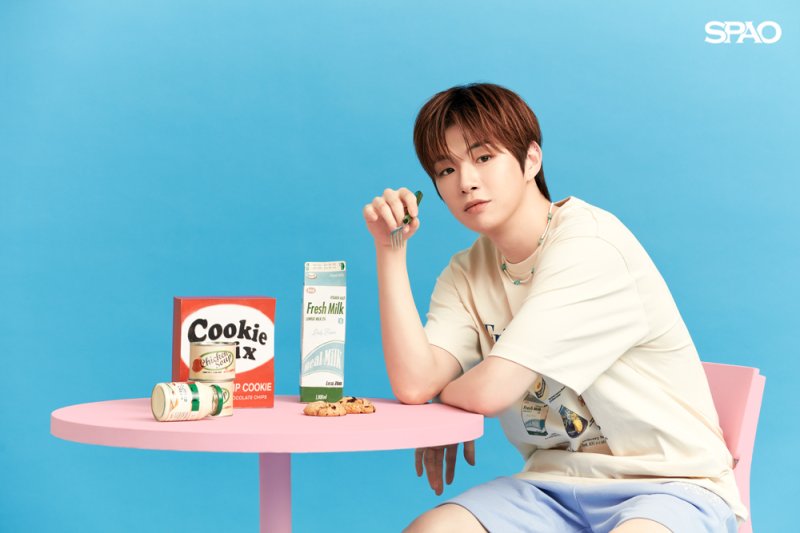 스파오 모델로 발탁된 가수 강다니엘.(스파오제공)
