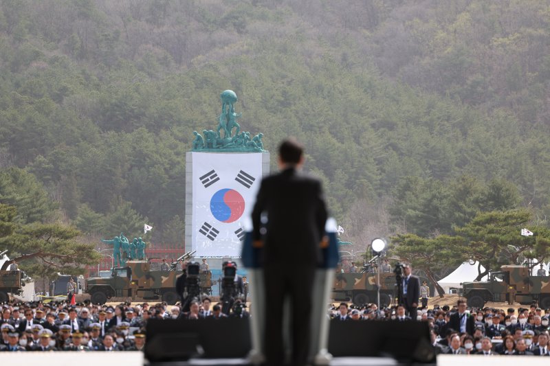 北 선전매체 "천안함 피격사건 자작극"...전사자에 막말 비난