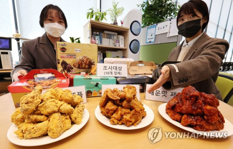 치킨집 3만개 육박…재작년 코로나에도 외식 가맹점 24% 늘어
