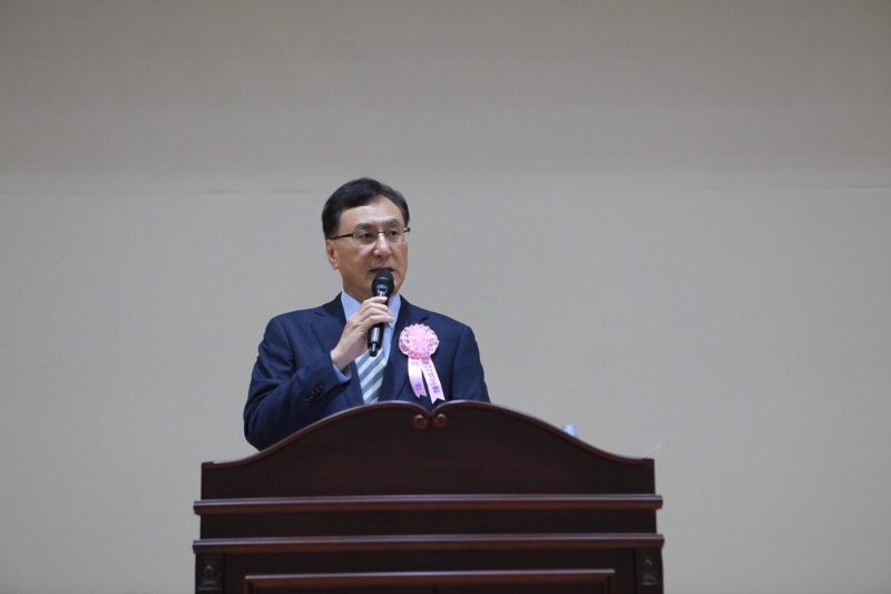 [서울=뉴시스]DB하이텍이 29일 오전 경기 부천 본사에서 제70기 정기주주총회를 개최했다. 의장인 최창식 대표이사 부회장이 인사말을 하고 있다. (사진 = DB하이텍) photo@newsis.com *재판매 및 DB 금지