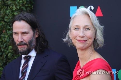 할리우드 스타 키아누 리브스(왼쪽)와 여자친구 알렉산드라 그랜트(오른쪽) [EPA 연합뉴스 자료사진. 재판매 및 DB 금지]