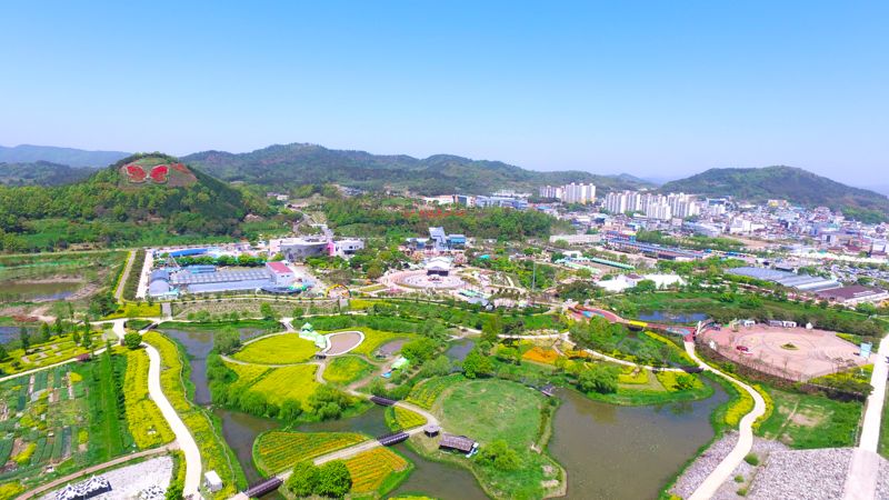 함평군 "KTX 타고 함평나비대축제 보러오세요"