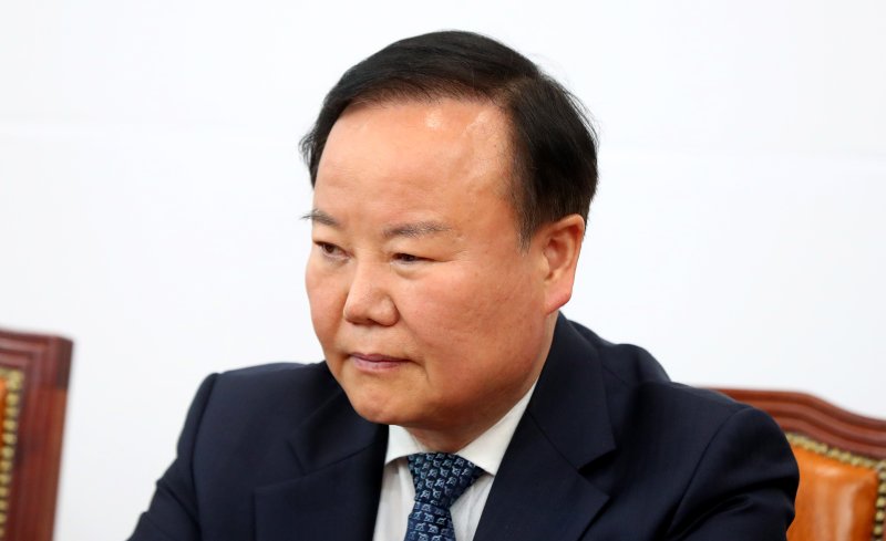이래도 징계 없나..김재원 잇따른 실언에 '한달 활동 중단' 조치