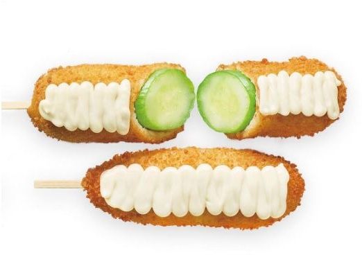 "물컹물컹할 줄 알았는데 외외의 맛"...오이핫도그 진짜 파나요?