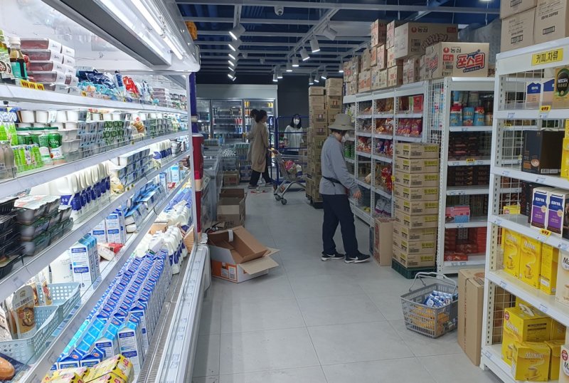 서울 영등포구의 국군복지단 영외마트(PX)인 '바다마을' 내부 모습. 2023.4.3/뉴스1 ⓒ News1 박응진 기자
