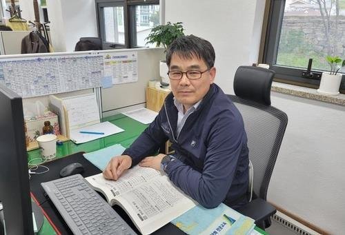 박길조 귀농귀촌팀장 [진도군 제공·재판매 및 DB 금지]