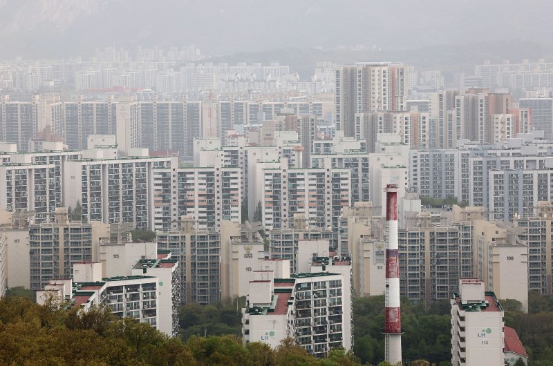 "영끌 갭투자 곡소리 커지나"...노원, 전세가율 50% 무너졌다