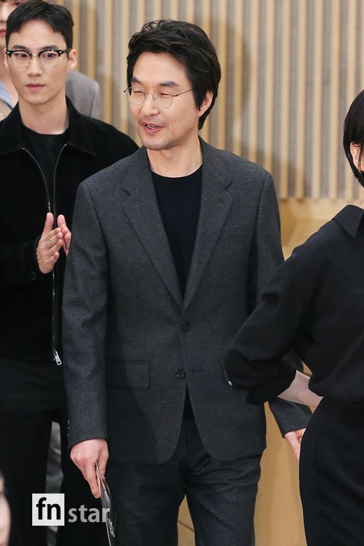 [포토] 한석규, '다들 잘 계셨나요' - fn스타