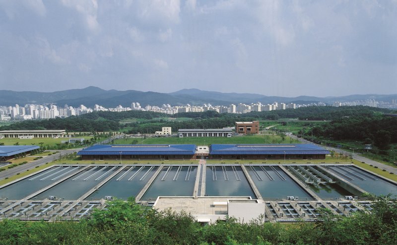 식품보다 철저한 위생 관리… 세계 최고 수돗물 'K-water'