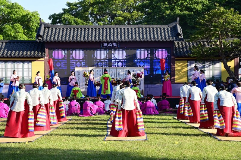 [진주=뉴시스] 진주논개제 '의암별제' *재판매 및 DB 금지
