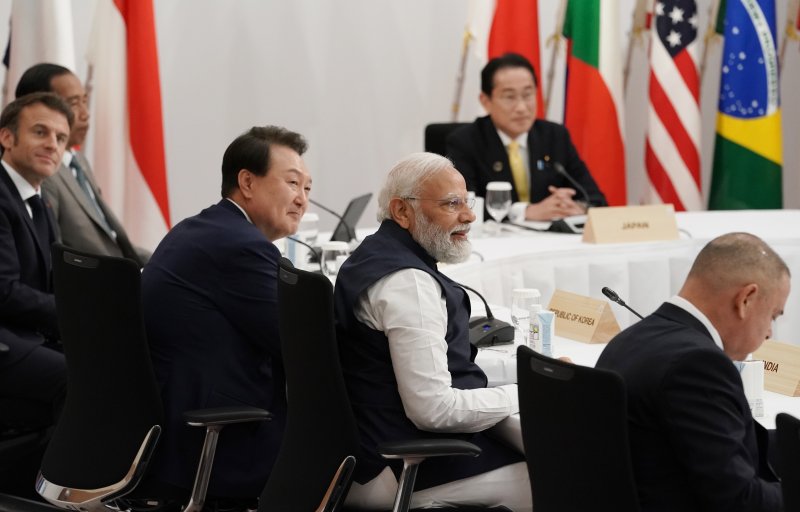 윤석열 대통령이 지난해 5월 20일 일본 히로시마 그랜드 프린스 호텔에서 열린 G7 정상회의 확대세션에 참석하고 있다. 사진=연합뉴