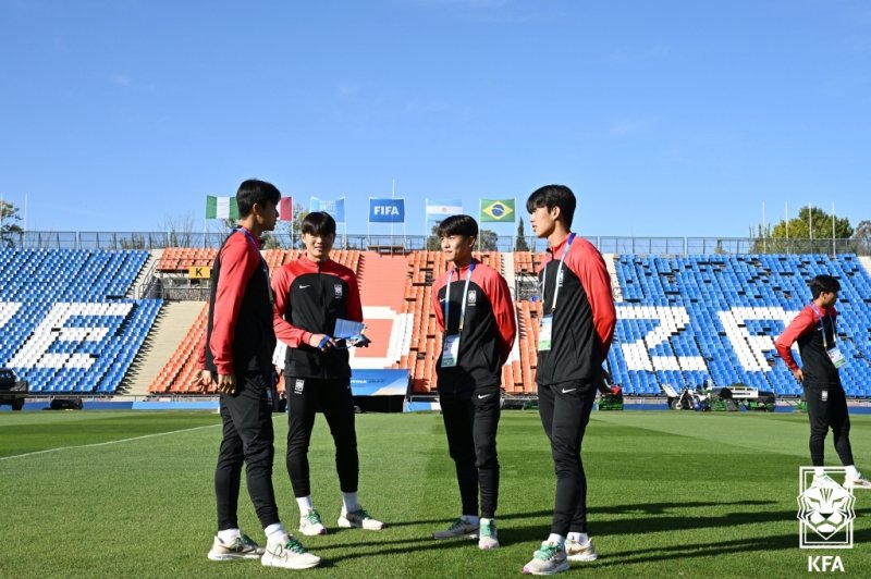 한국 대표팀, U-20 월드컵 1차전 강호 프랑스와 정면 승부 … “어게인 2019”
