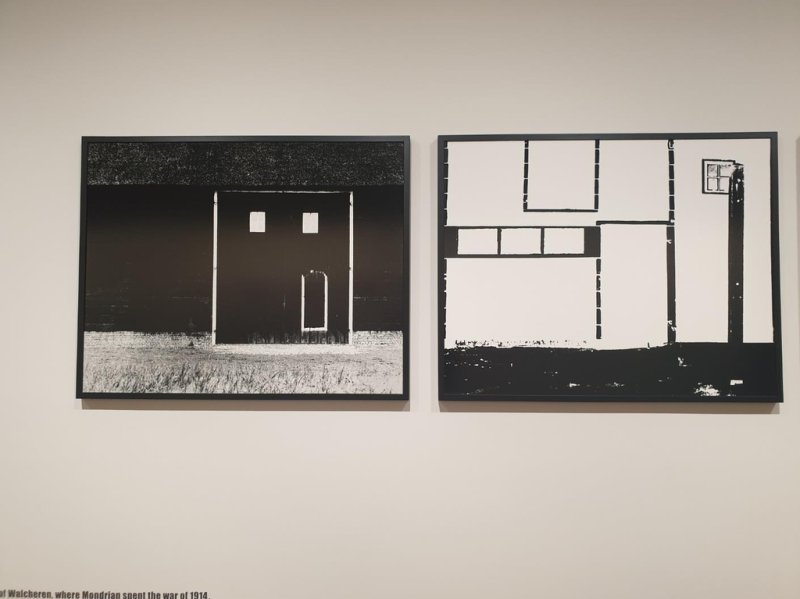 '몬드리안 헛간' 연작 전시 모습 (서울=연합뉴스) 황희경 기자 = 서울 삼청동 뮤지엄한미에서 열리는 윌리엄 클라인 전시 모습. 2023.5.23. zitrone@yna.co.kr