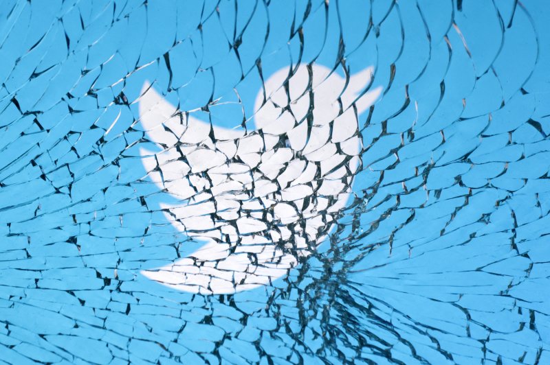 일론 머스크가 지난해 10월 인수한 트위터의 로고가 완전히 교체된다. /사진=로이터뉴스1