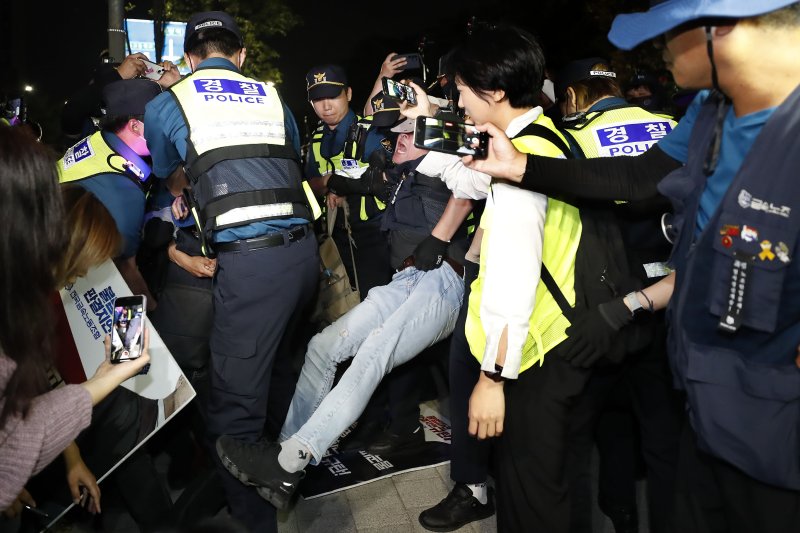 비정규직 노동단체 노숙 집회 예고..경찰 "필요시 해산절차"