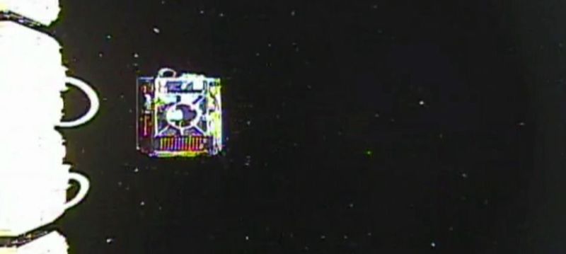 누리호에 실려 발사된 차세대 소형위성 2호가 지난 25일 누리호 3단에서 떨어져 고도 550㎞ 상공에 투입되고 있다. 항공우주연구원 제공