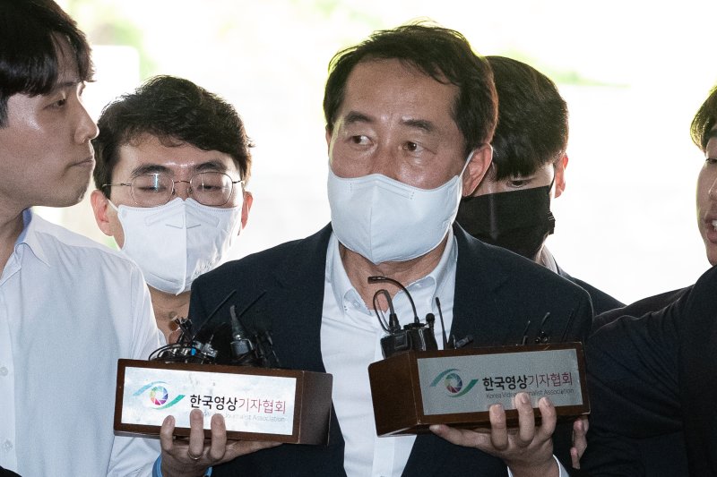 '민주당 돈봉투 의혹' 강래구 구속기소…檢 "송영길 비선 매표행위"(종합)