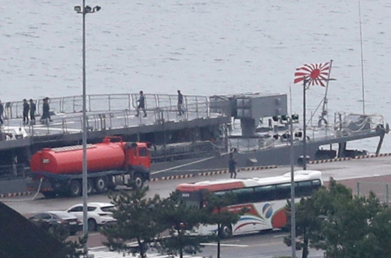 日 자위대함 31일 PSI 훈련 참가...'욱일기 게양' 부산 해군작전기지 입항 (종합)