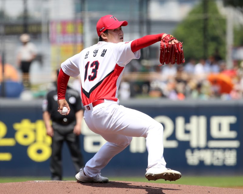 KIA는 AG에 최종엔트리에 이의리와 최지민의 포함 가능성이 높다. 하지만 낮은 확률로 윤영철까지도 기대하는 기아 관계자들이다. (사진 = KIA)