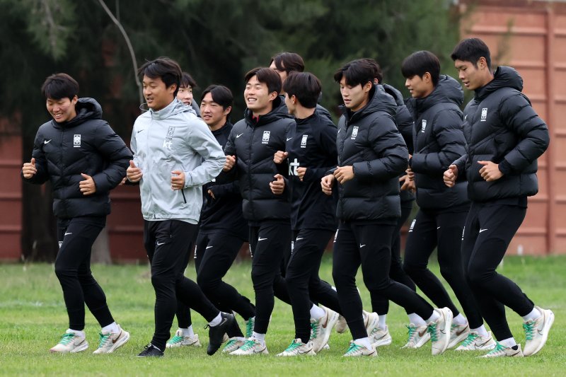 김은중 감독이 이끄는 한국 20세 이하(U-20) 월드컵 축구대표팀이 7일(현지시간) 아르헨티나 라 플라타 하워드 존슨 호텔 인근 훈련장에서 회복훈련을 하고 있다. 2023.6.7/뉴스1 ⓒ News1 이승배 기자