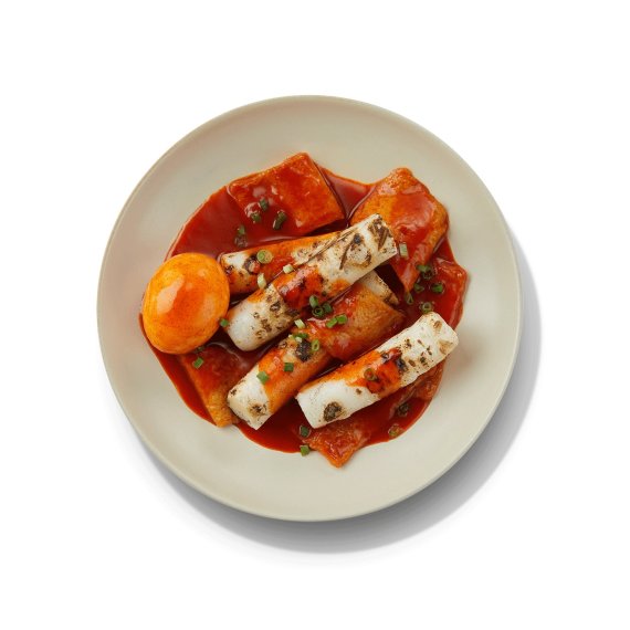 필방 꾸븐떡볶이. 교촌치킨 제공