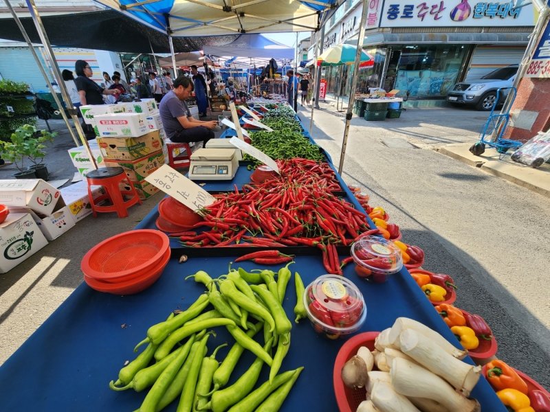 끝자리가 0과 5인 날 열리는 여주5일장 모습.(여주시 제공)