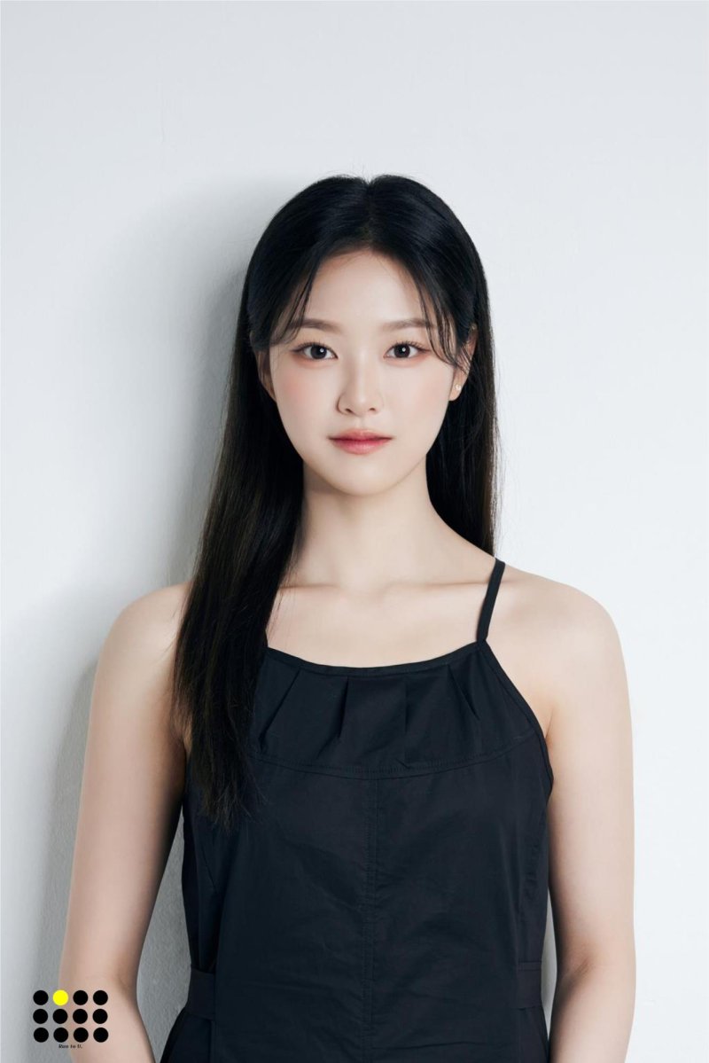 이달의 소녀 현진·비비, 씨티디이엔엠 새 둥지 - 헉스 이달의 소녀 현진·비비, 씨티디이엔엠 새 둥지
