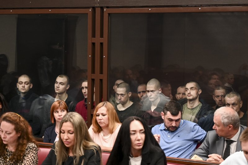 러시아서 군사재판 받는 우크라이나군 포로들/사진=뉴시스