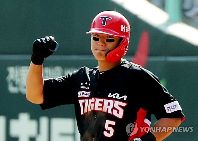 '터졌다' 변우혁, 소름 돋는 스리런포 작렬, 최형우는 1500타점포! … KIA, 대반격 시작되나