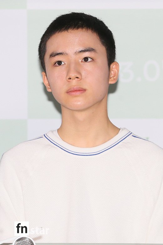 [포토] 문우진, '스마트해 보이는 인상' - 헉스