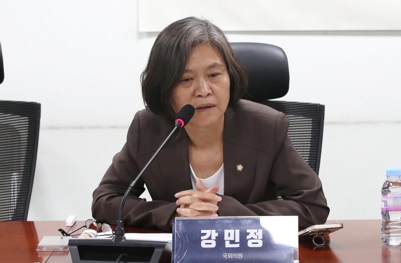 강민정 더불어민주당 의원. 뉴스1 ⓒ News1 임세영 기자
