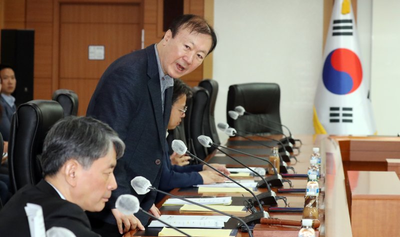 이재명 "'文 간첩' 발언한 박인환, 사과하고 물러나야"