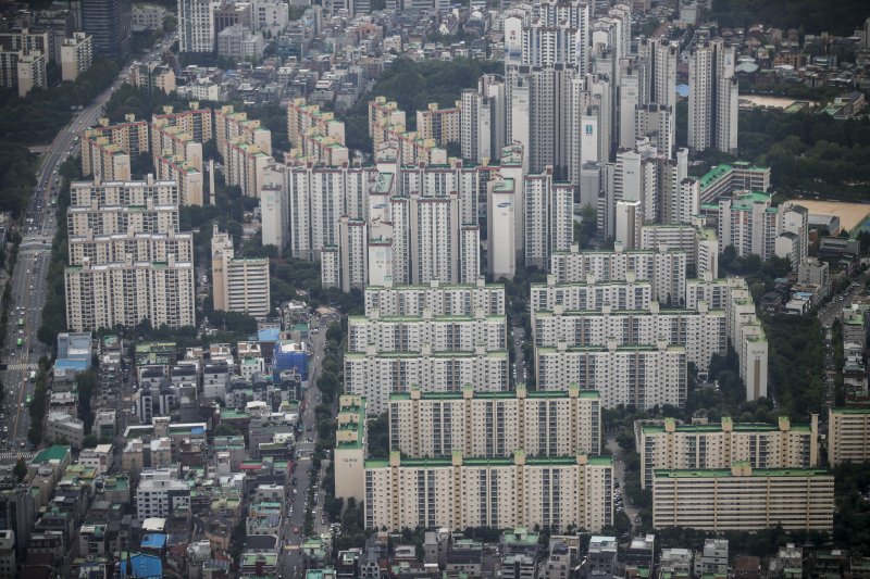 “구축 팔고 강남 가자” 서울 아파트 입주권 거래 ‘확’ 뛰었다