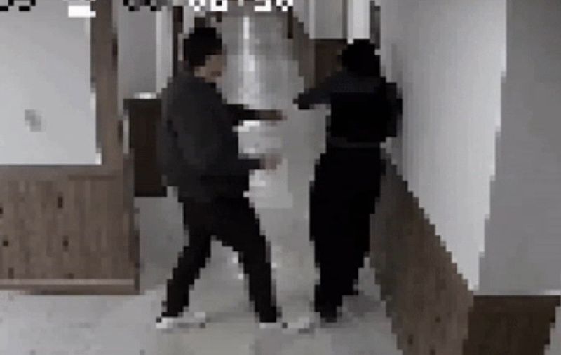 여친 벽에 밀치고 발길질...중국인 불법체류자 남성이 한 말