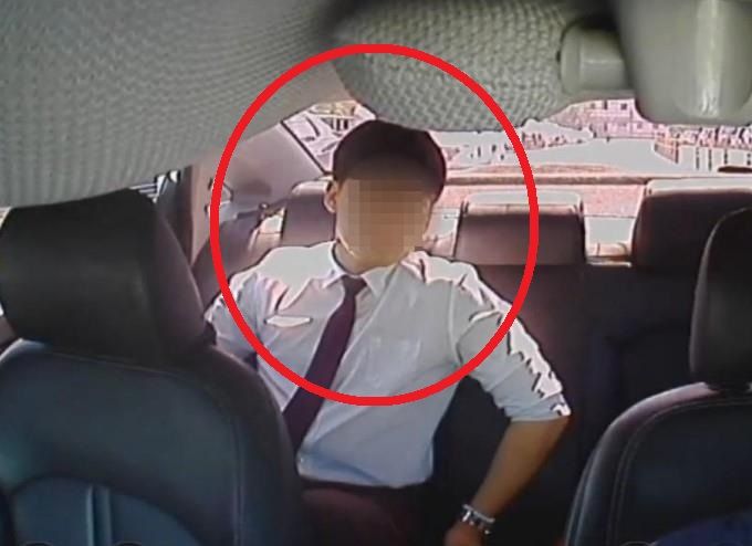 택시요금을 지불하지 않고 달아난 남성이 찍힌 택시 블랙박스 영상. /사진=연합뉴스
