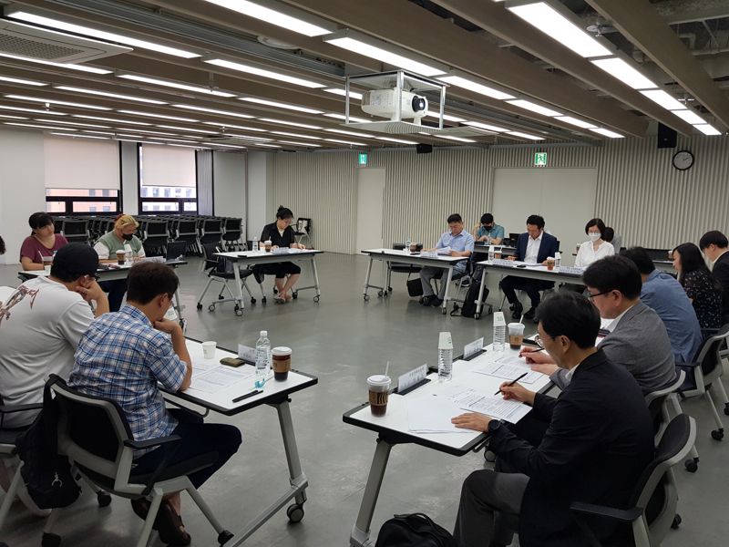 웹툰 상생협의체 2023년 상반기 회의 모습 / 문체부 제공