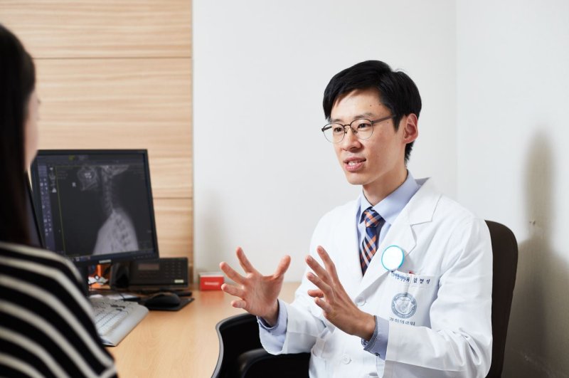 김형석 경희대한방병원 한방재활의학과 교수.(경희대한방병원 제공)/뉴스1