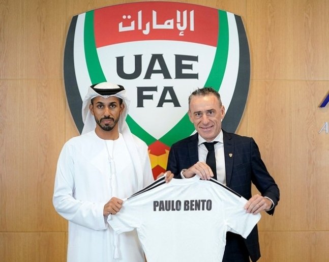 아랍에미리트(UAE) 새로운 사령탑으로 부임한 파울루 벤투. (UAE 축구협회 홈페이지 캡처) /사진=뉴스1