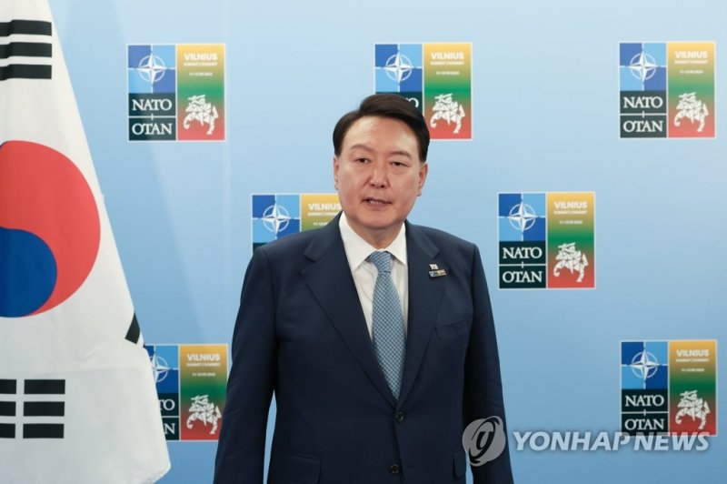 긴급 NSC서 尹 "한미 핵협의그룹 통해 확장억제 실행력 강화"