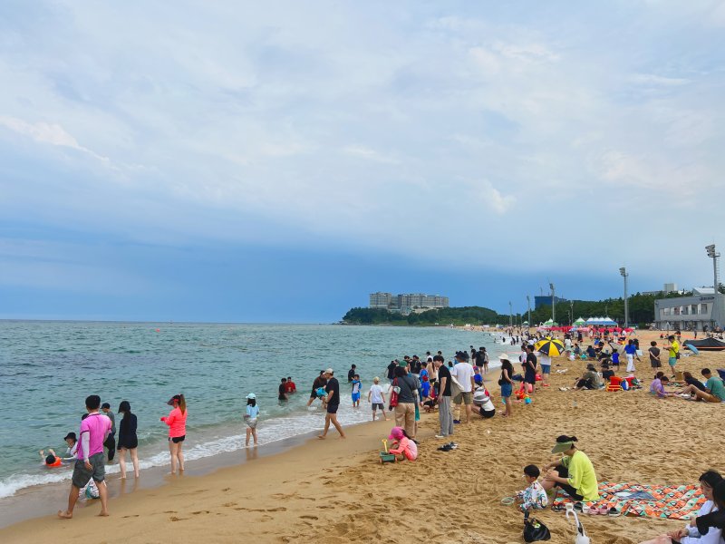 지난 9일 강원 속초해수욕장 모습.(속초시 제공) 2023.7.12/뉴스1