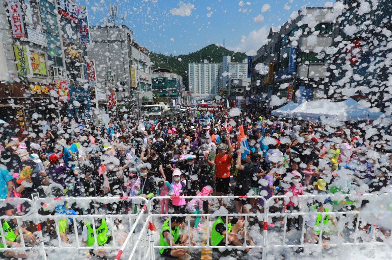 태백 선선 페스티벌에서 펼쳐질 물놀이 난장. 사진은 지난해 축제 때 모습. 태백시 제공